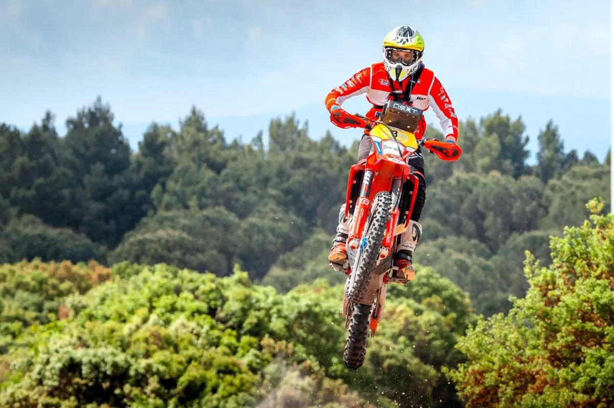 Rally-Raid. Sono quasi italiani, diamo loro una spinta! [VIDEO]