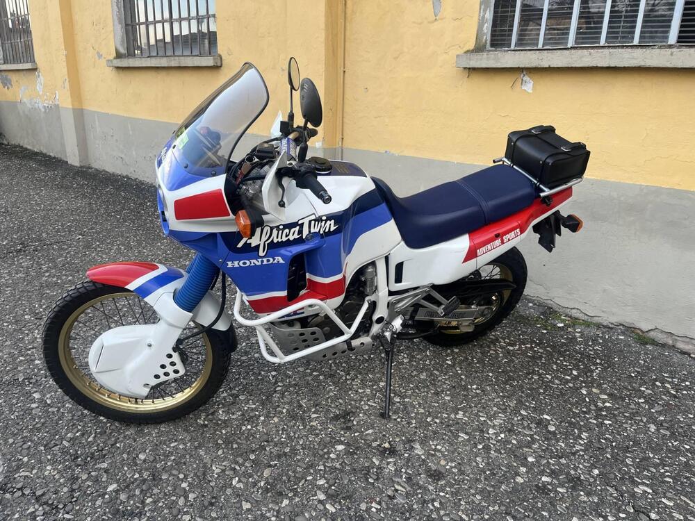 Honda AFRICA TWIN 650 (3)