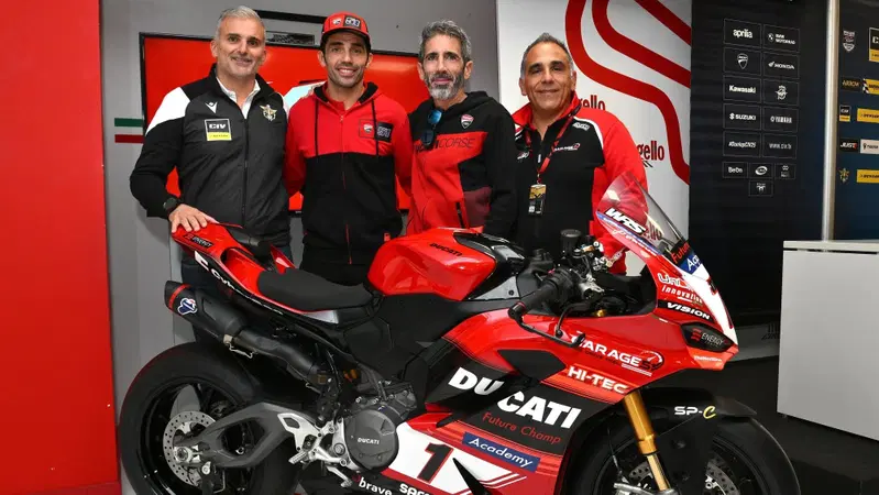 Ducati e Garage 51 presentano la "V2 Future Champ Ducati Academy": al via dal 2026 l'accademia dedicata ai giovani talenti 