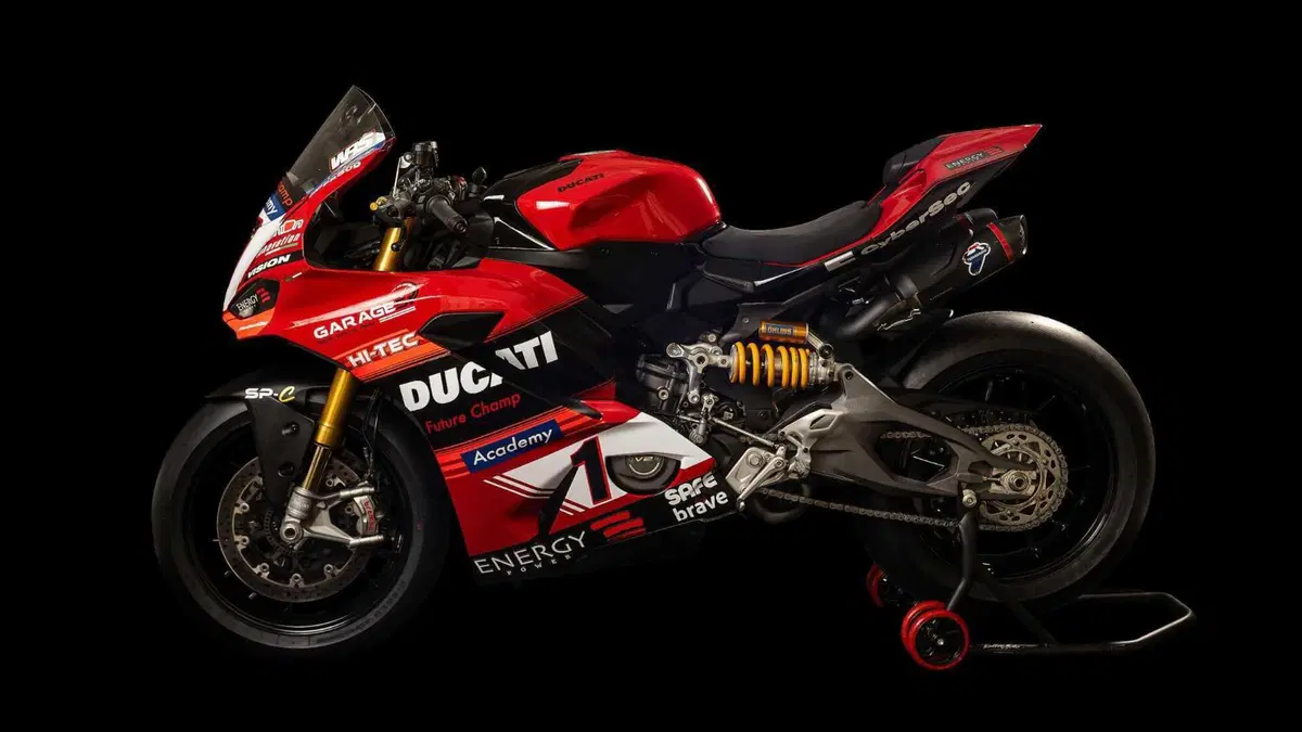 Ducati e Garage 51 presentano la 'V2 Future Champ Ducati Academy': al via dal 2026 l'accademia dedicata ai giovani talenti  (3)