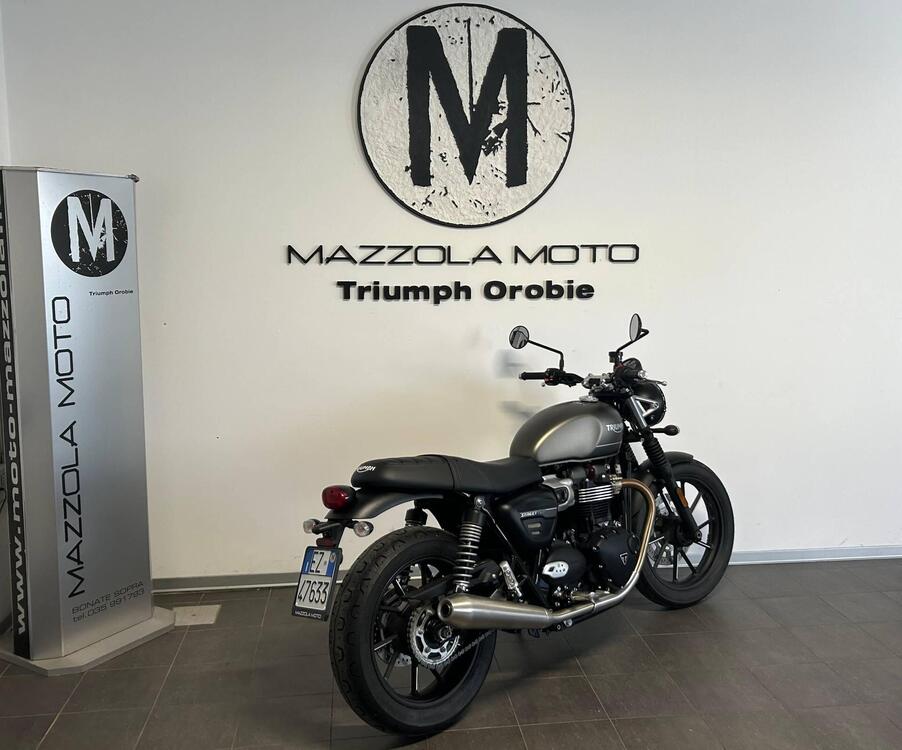 Triumph Street Twin 900 (2021 - 22) (2)