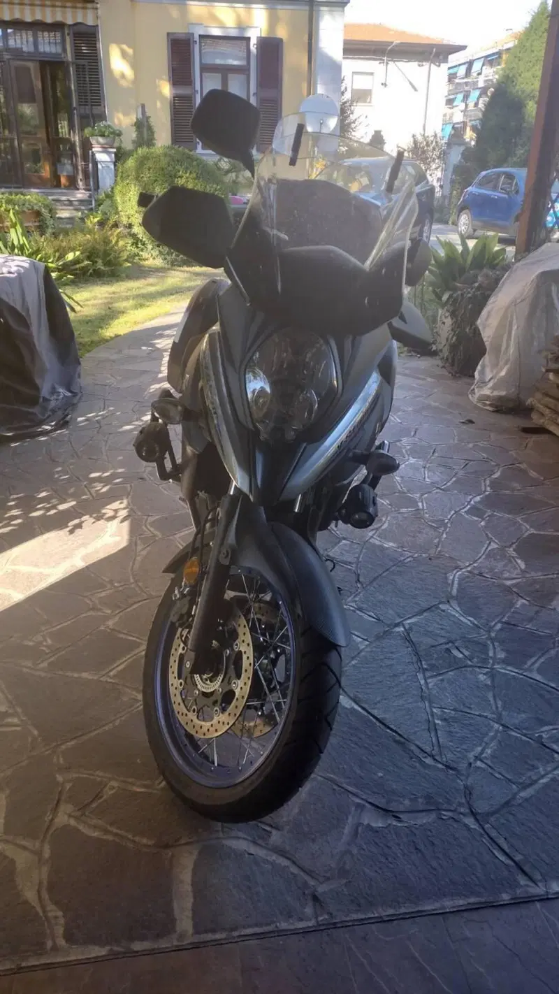Suzuki V-Strom 650 (2021 - 25) (6)