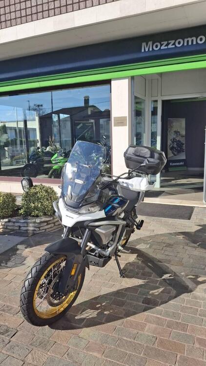 CFMOTO 700MT Adventure (2025) (3)