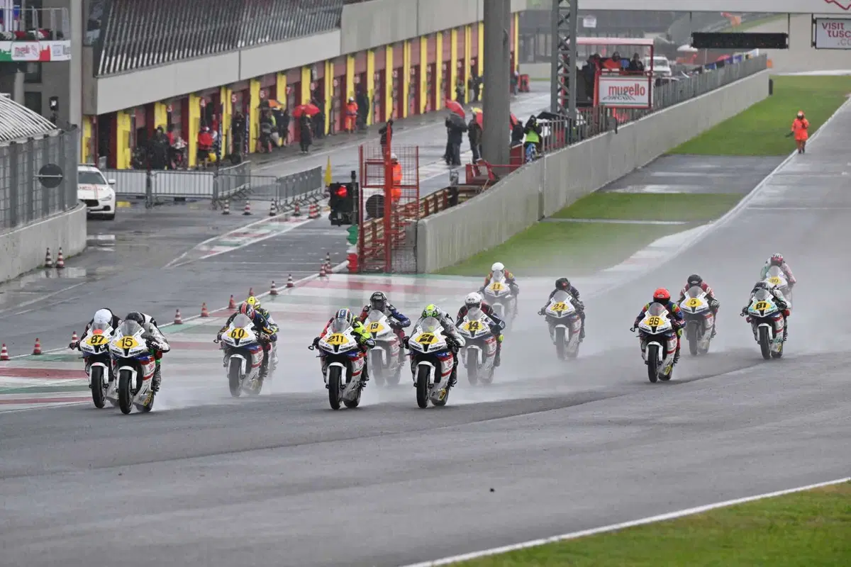 Michel Agazzi conquista il titolo della Pro Honda CBR600RR Cup by Improve 2025 (3)