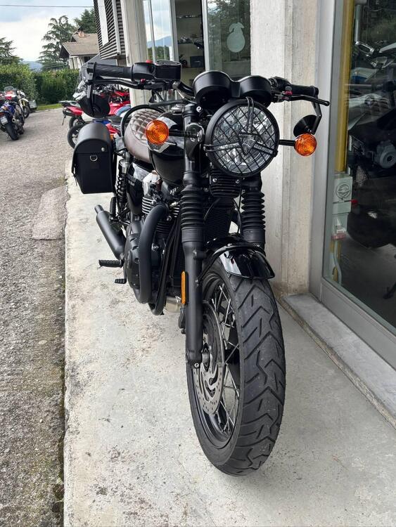 Triumph Bonneville T120 Black (2017 - 20) (2)