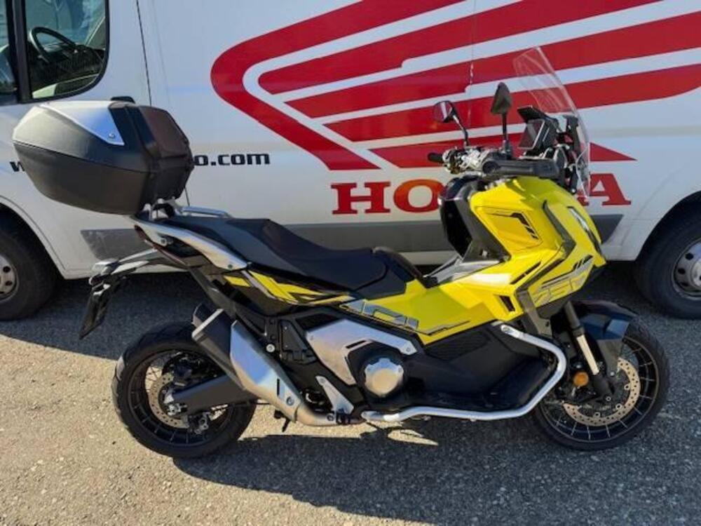 Honda X-ADV 750 Gravel (2025)