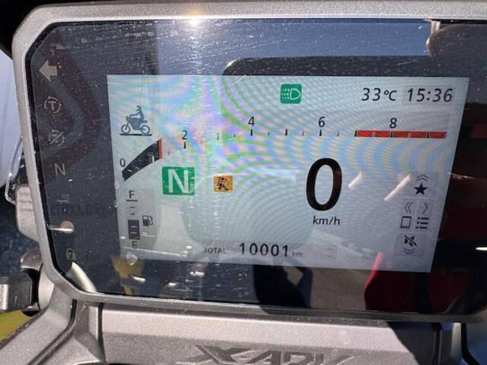 Honda X-ADV 750 Gravel (2025) (4)