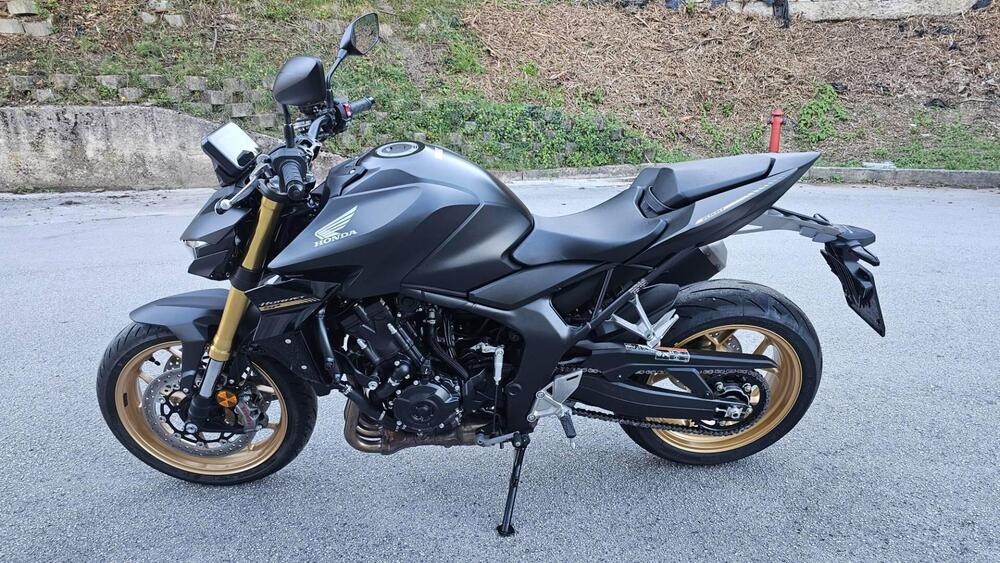 Honda CB 1000 Hornet SP (2025) (2)