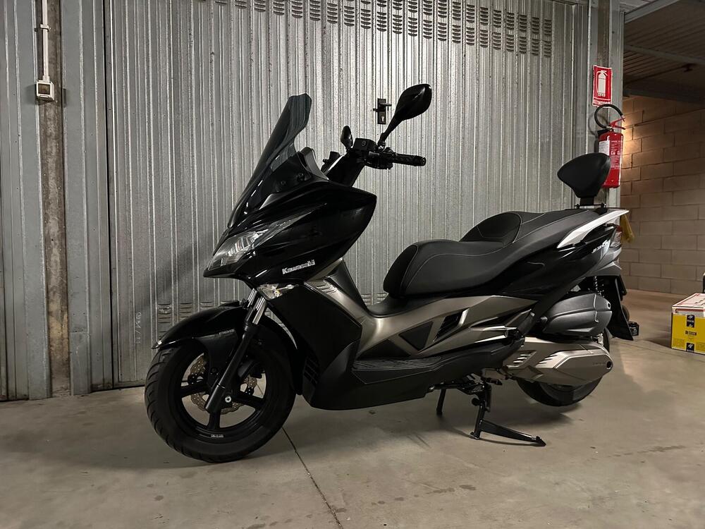 Kawasaki J 300 (2017 - 21) (3)