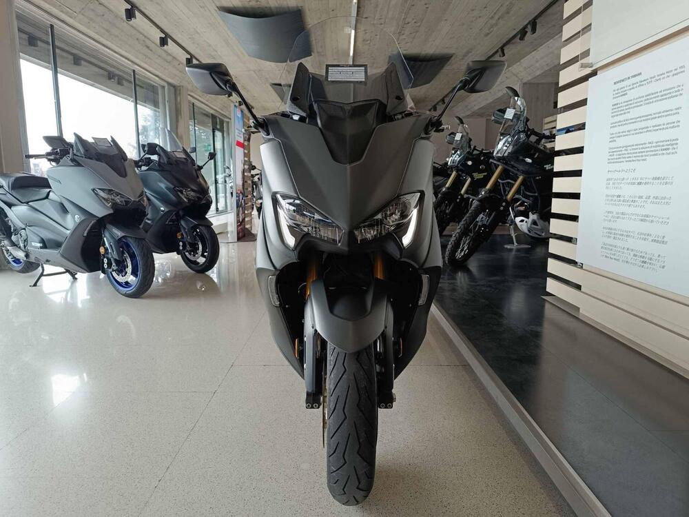 Yamaha T-Max 560 Tech Max (2020) (2)