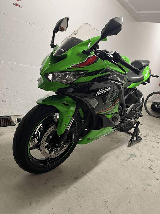 Kawasaki Ninja ZX-4RR (2024 - 26) (4)