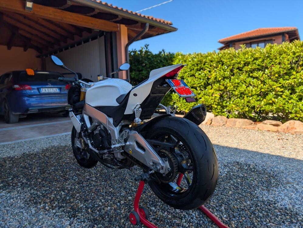 Aprilia Tuono V4 R APRC ABS (2013 - 15) (3)