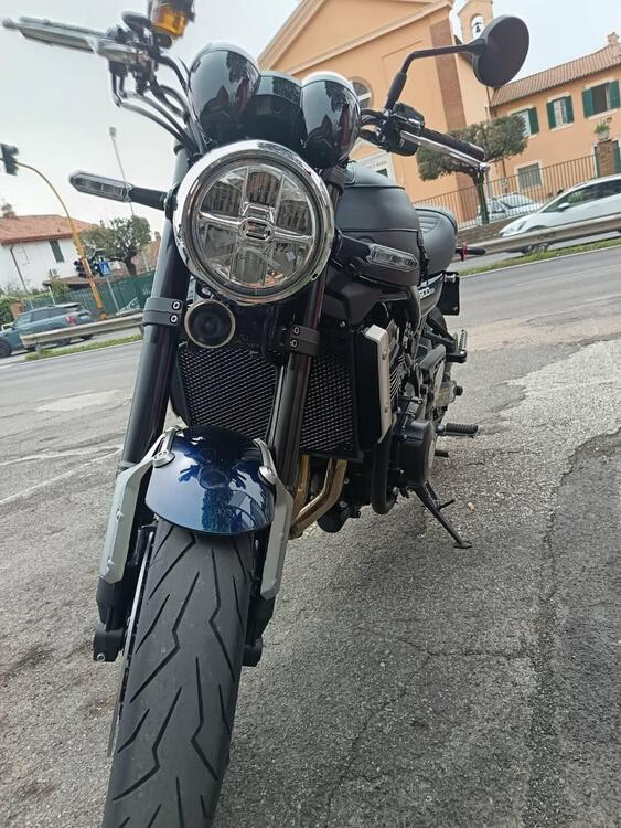 Kawasaki Z 900 RS (2022 - 25) (4)