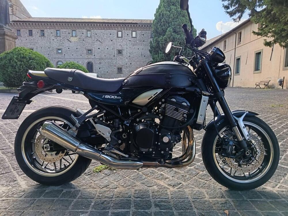 Kawasaki Z 900 RS (2022 - 25) (2)