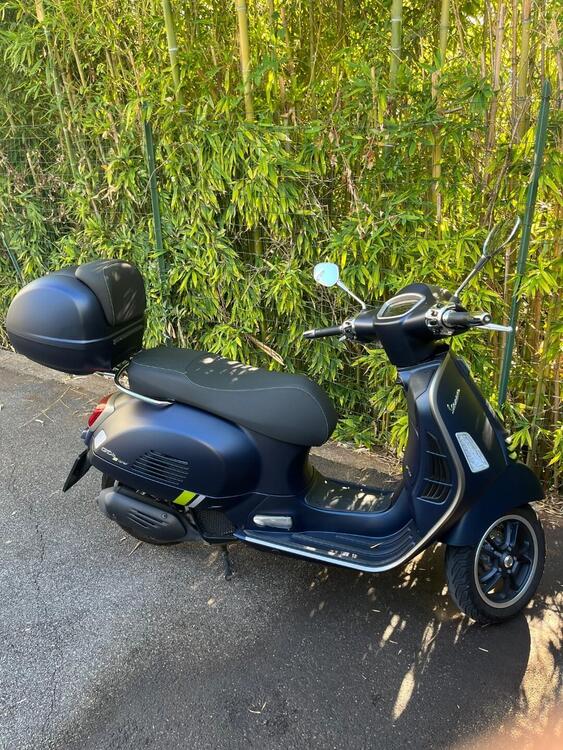 Vespa GTS 125 Super Tech (2023 - 24)