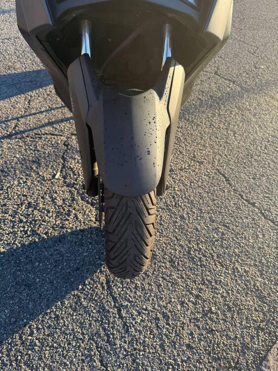 Yamaha X-Max 300 (2021 - 24) (3)