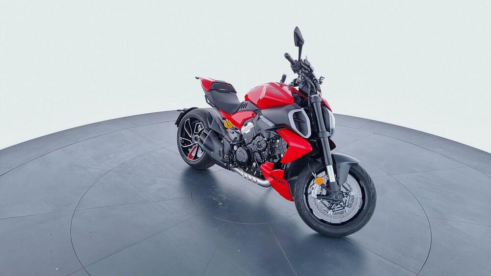 Ducati Diavel V4 (2023 - 25) (3)