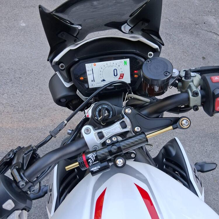 Triumph Street Triple RS (2020 - 22) (2)