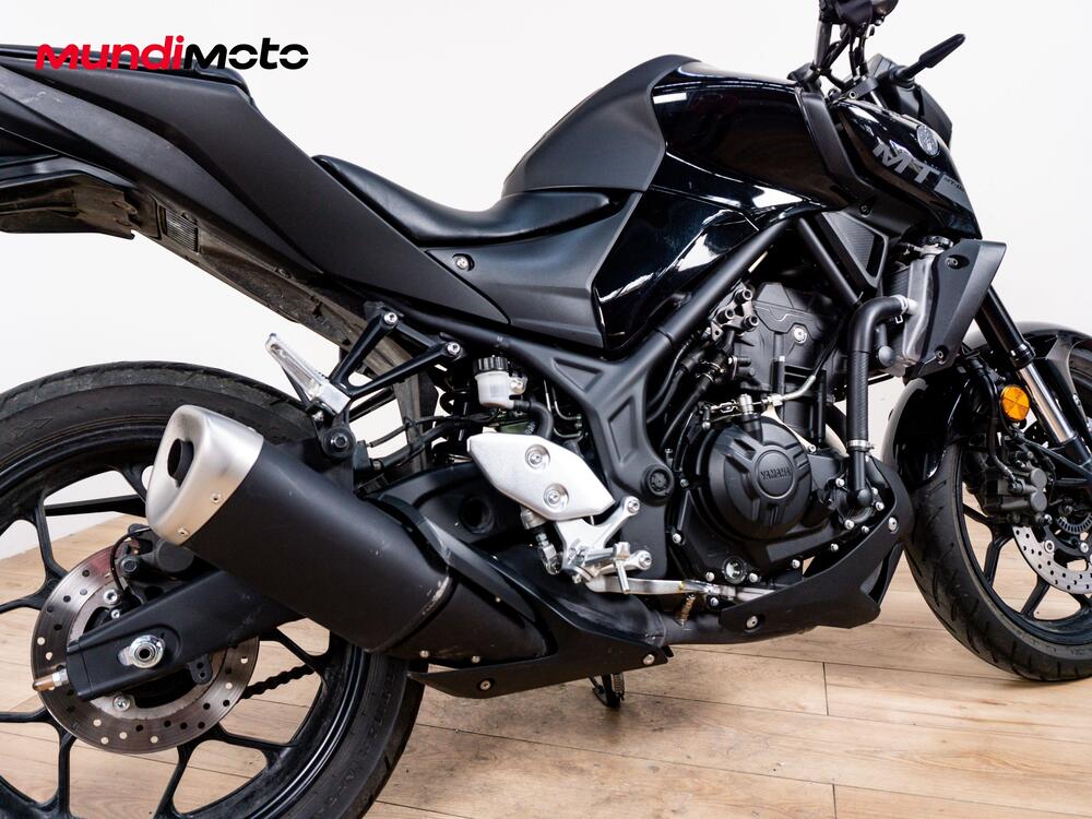 Yamaha MT-03 (2022 - 24) (4)
