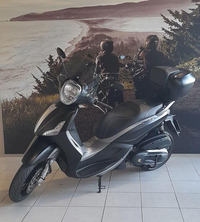 Piaggio Beverly 300 i.e. (2010 - 16)