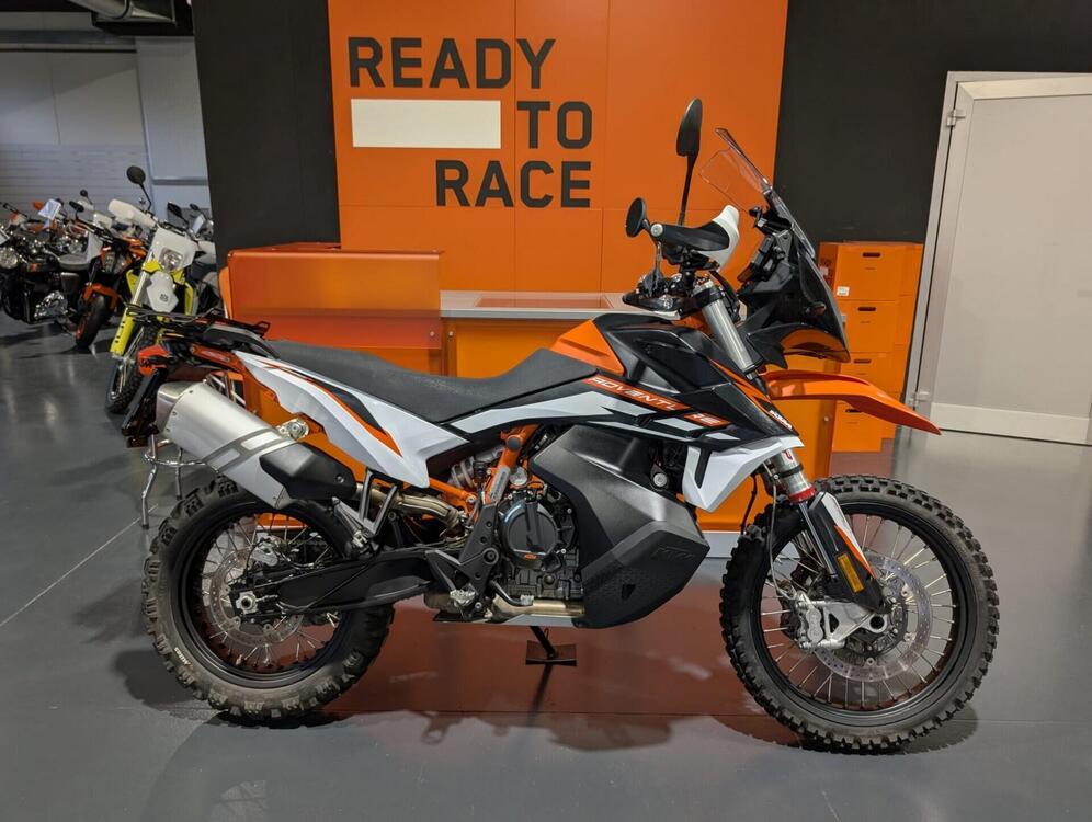 KTM 890 Adventure R (2021)