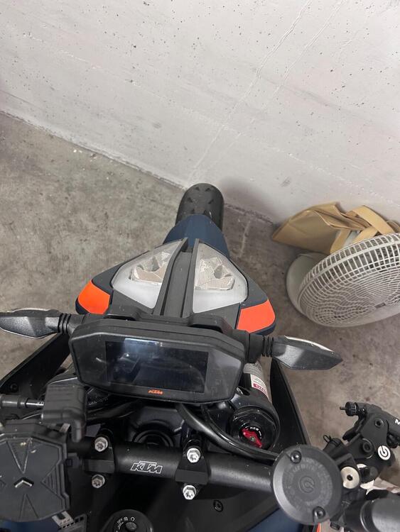 KTM 890 Duke R (2022 - 23) (3)