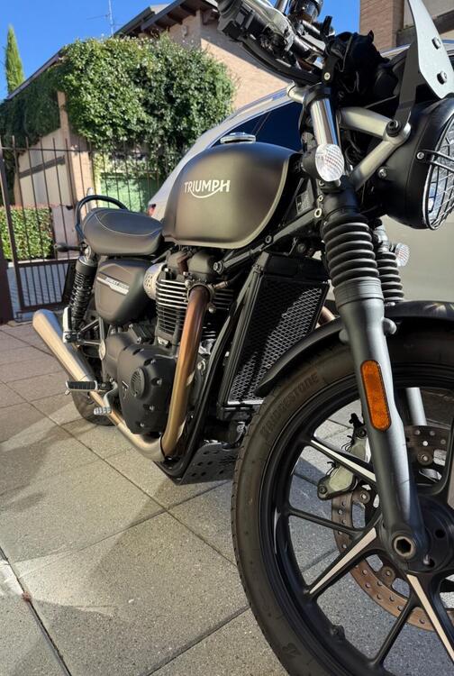 Triumph Street Twin 900 (2019 - 20) (2)