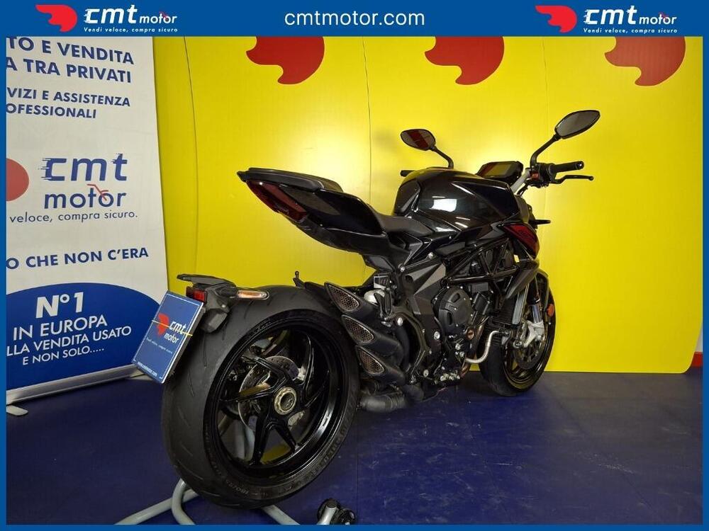 MV Agusta Brutale 800 Rosso (2021 - 23) (4)