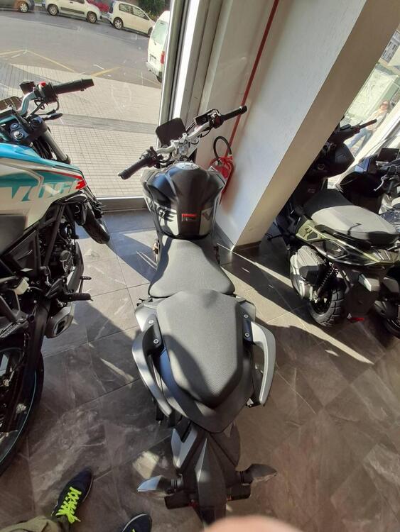 Voge Brivido 625R (2025) (2)