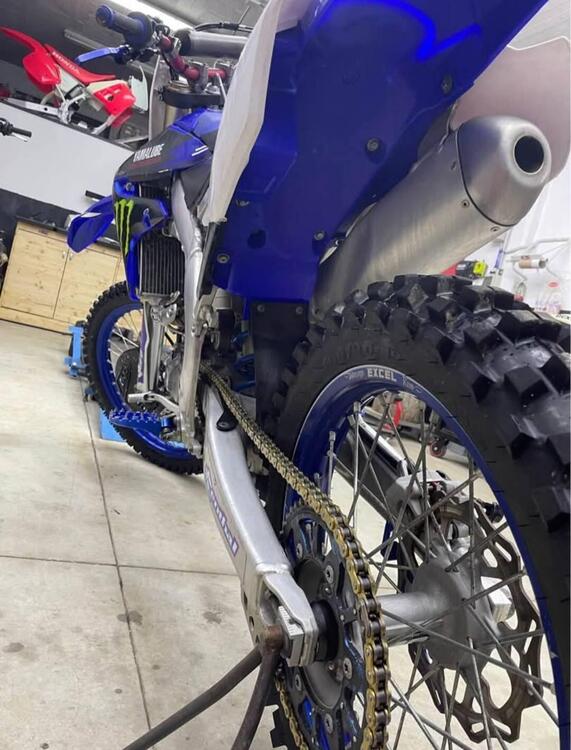 Yamaha YZ 250 F (2021) (2)