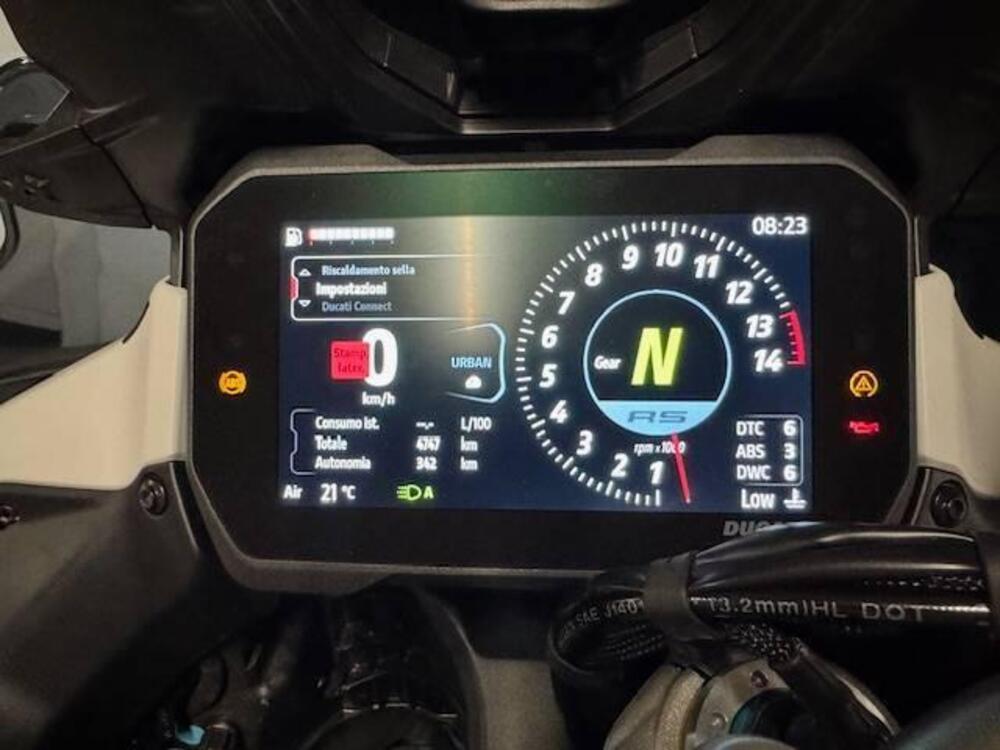 Ducati Multistrada V4 RS (2024 - 25) (4)