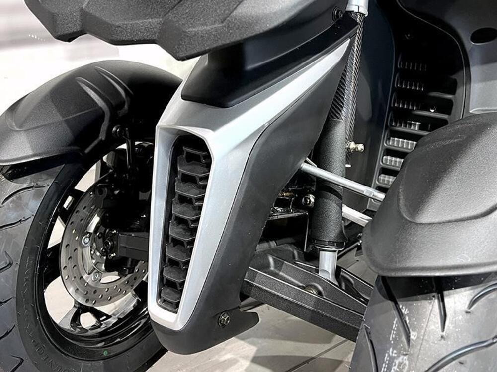 Quadro QV3 350 (2018 - 19) (5)