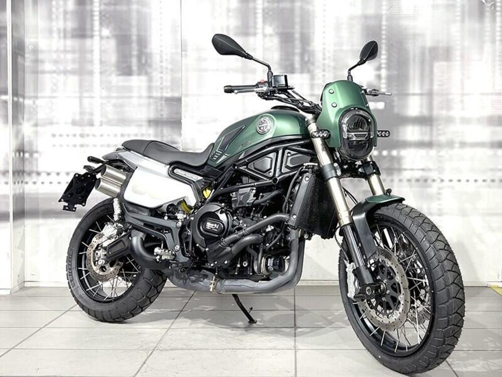 Benelli Leoncino 800 (2022 - 25)