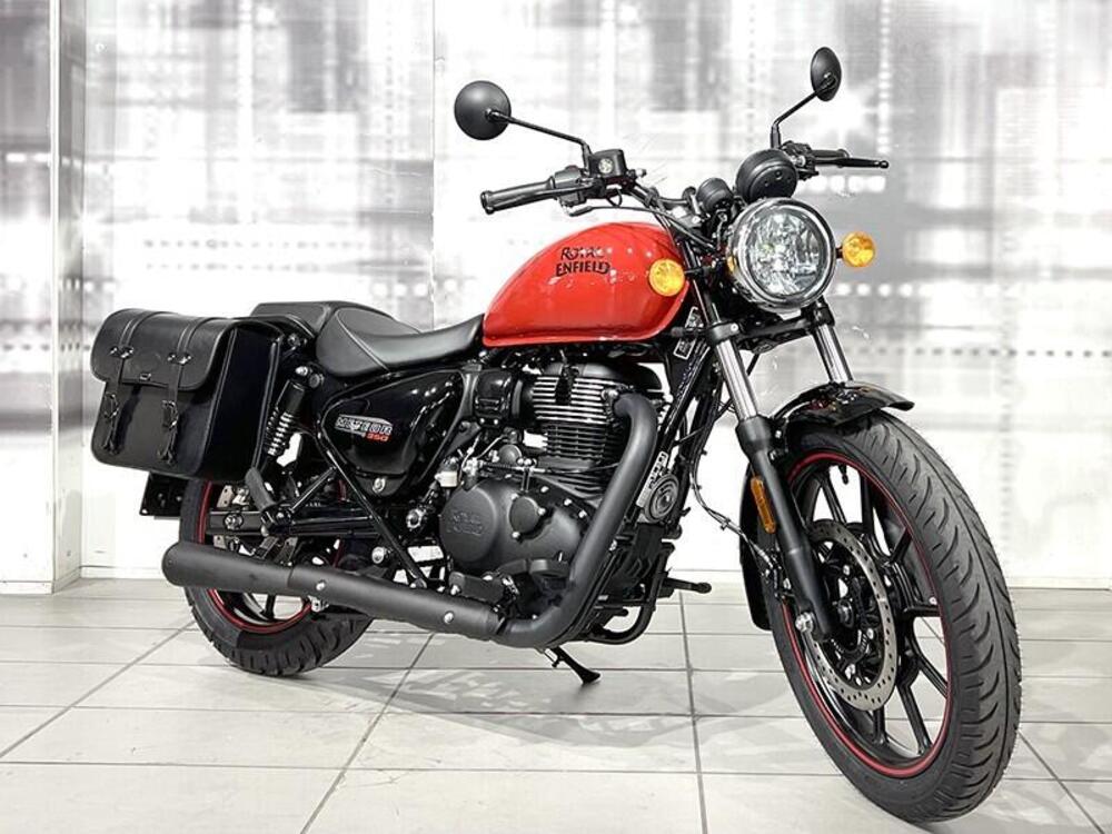 Royal Enfield Meteor 350 Aurora (2024 - 25)
