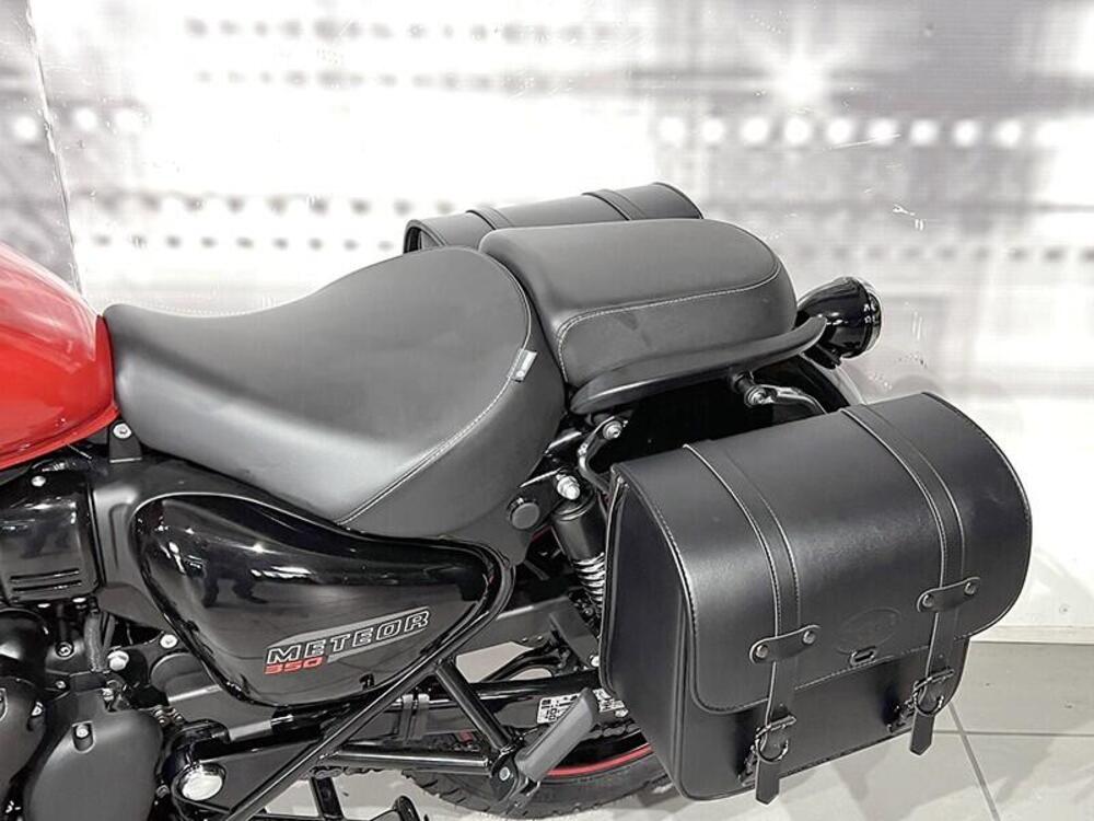 Royal Enfield Meteor 350 Aurora (2024 - 25) (3)