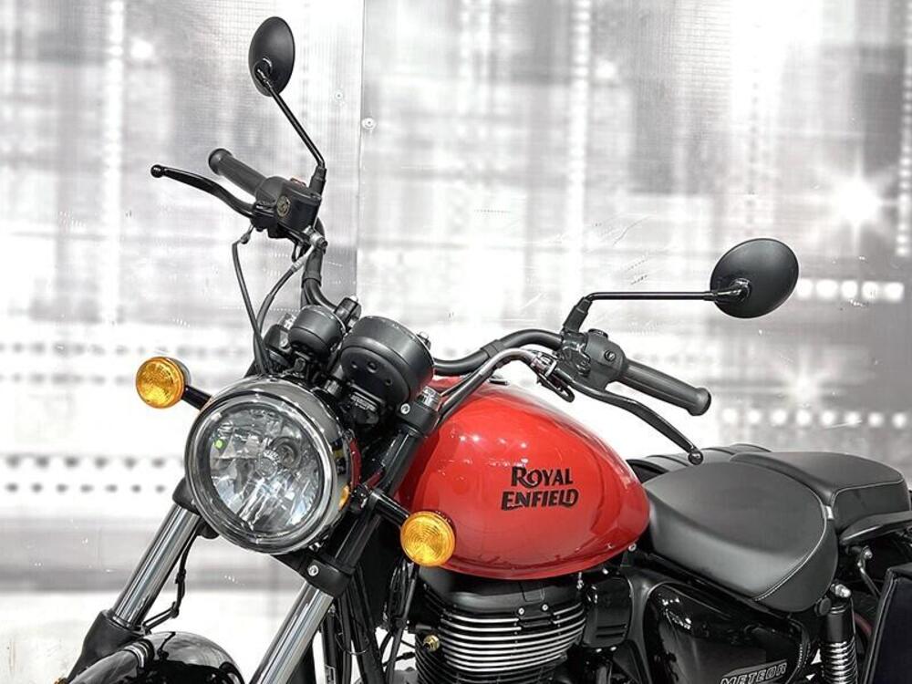 Royal Enfield Meteor 350 Aurora (2024 - 25) (5)