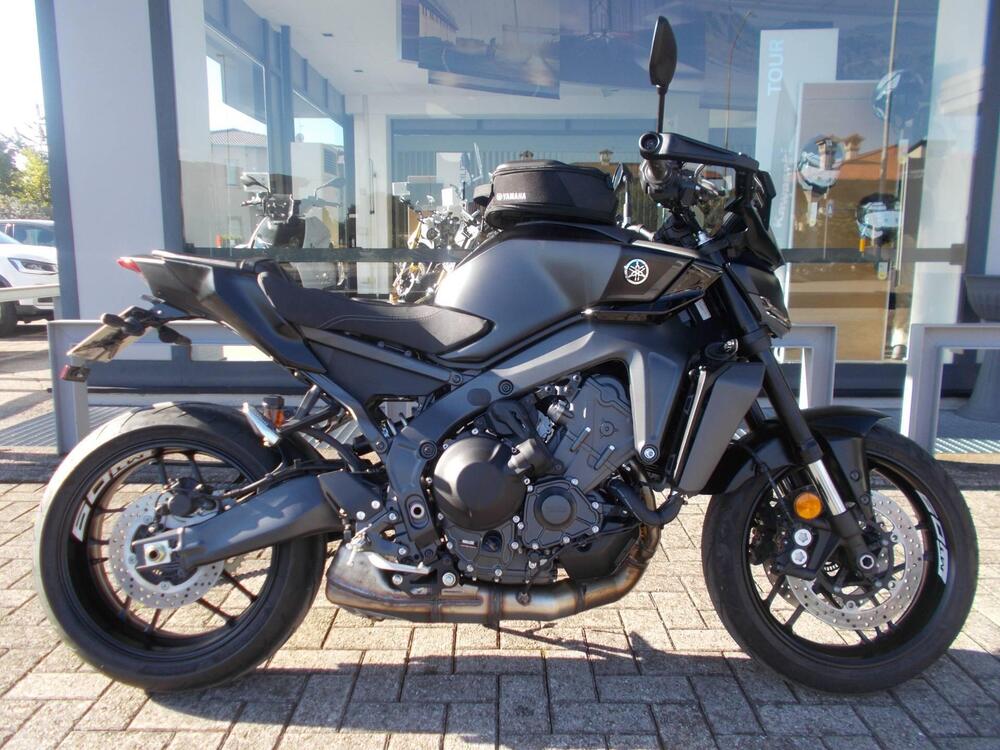 Yamaha MT-09 Y-AMT (2024 - 25)