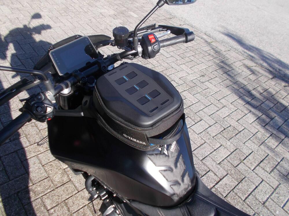 Yamaha MT-09 Y-AMT (2024 - 25) (5)