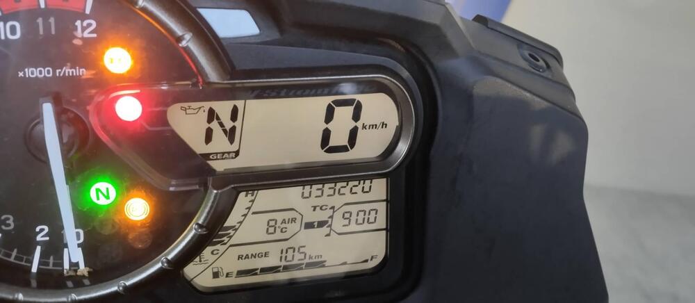 Suzuki V-Strom 1000 ABS No compromise LE (2015 - 17) (2)