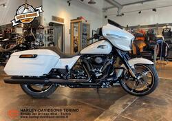 Harley-Davidson Street Glide (2024 - 25) nuova
