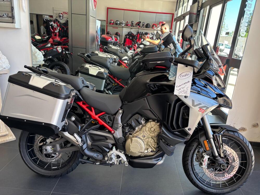 Ducati Multistrada V4 S (2025)