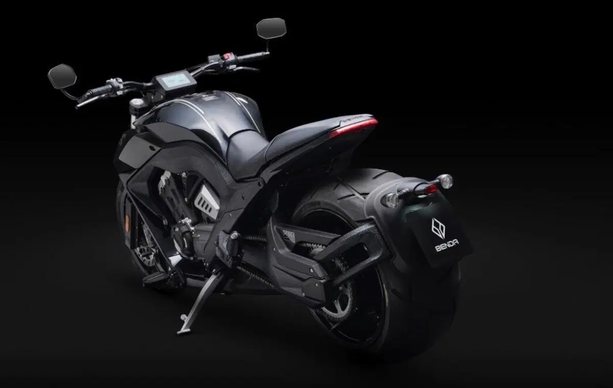 Benda Motorcycles LFC 700 (2024 - 26) (2)