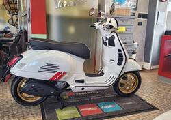 Vespa GTS 300 Super Racing Sixties Hpe (2021 - 22) usata