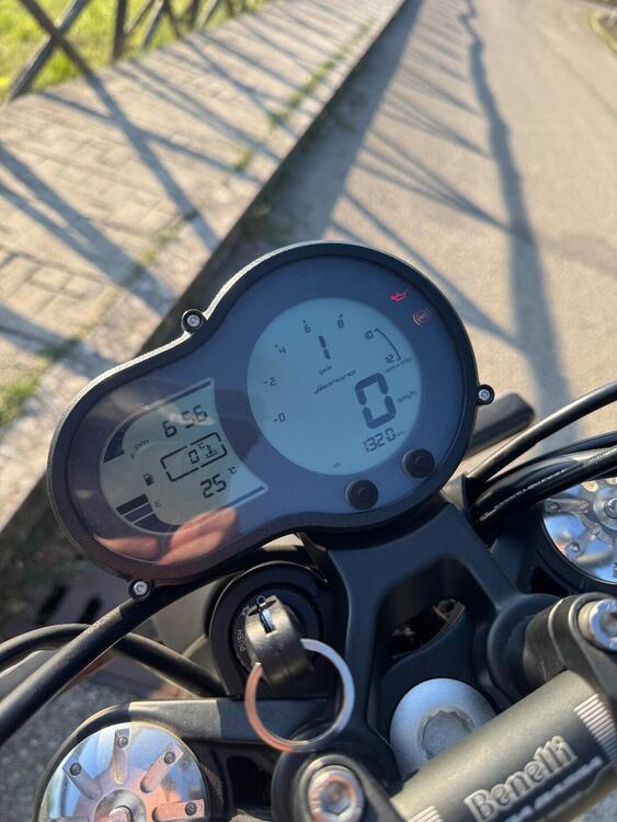 Benelli Leoncino 500 Trail (2021 - 25) (2)