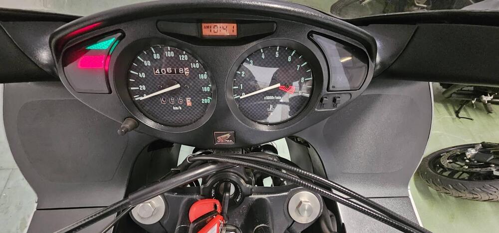 Honda Deauville 650 (2002 - 05) (5)