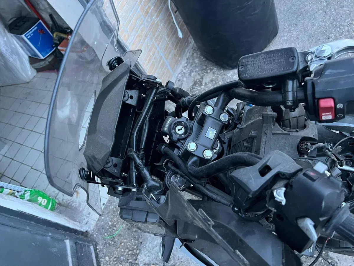 Honda NC 750 X DCT (2021 - 24) (2)