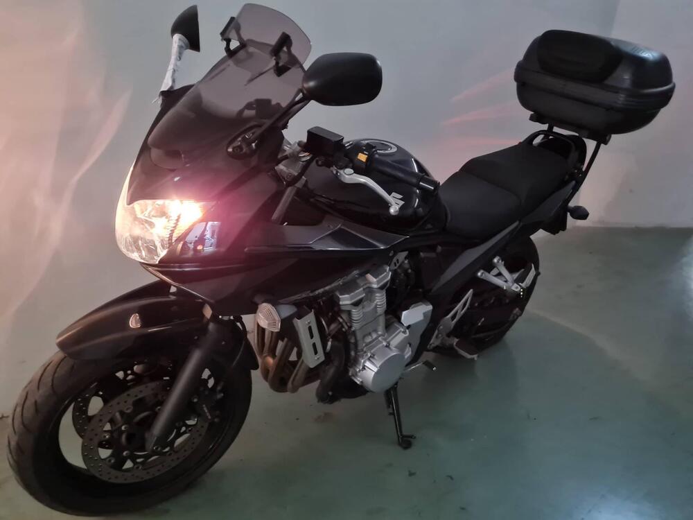 Suzuki GSX 650 FT (3)