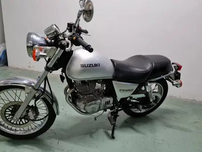 Suzuki TU 250 X (1997 - 03) usata