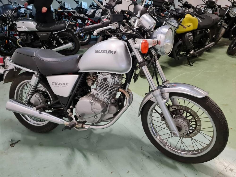 Suzuki TU 250 X (1997 - 03) (4)