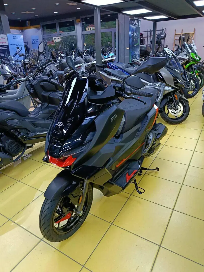 Kl Nexy 125 (2025 - 26) (7)